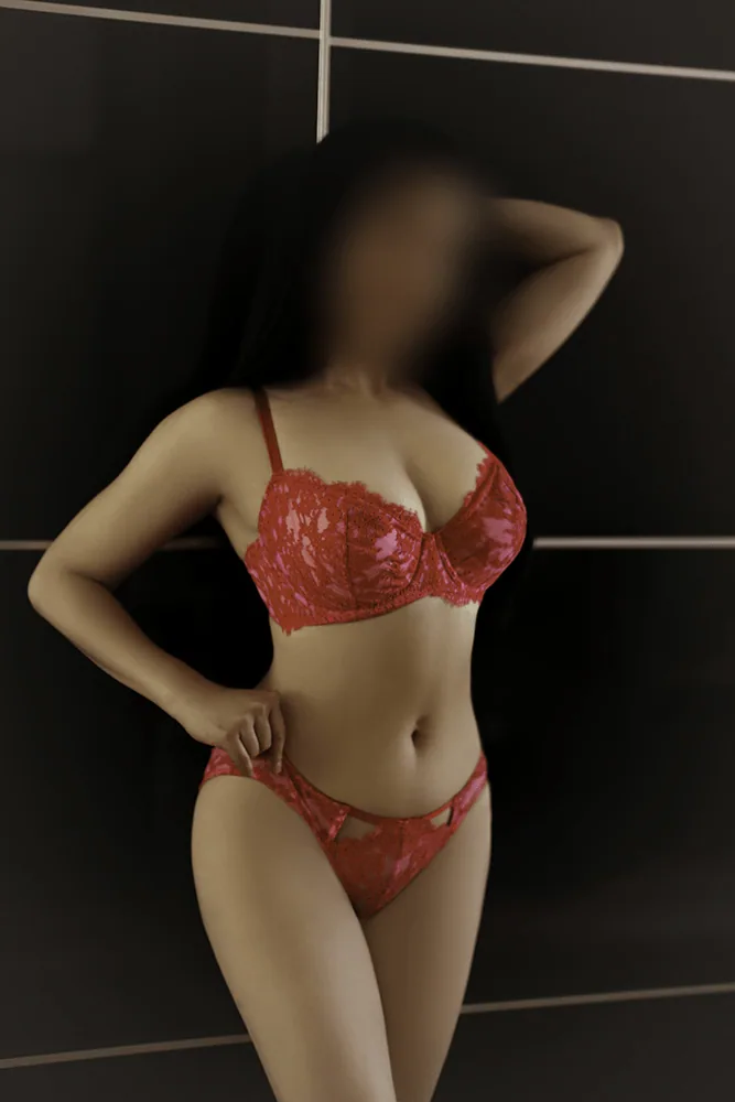 Clementine, a photograph from her profile